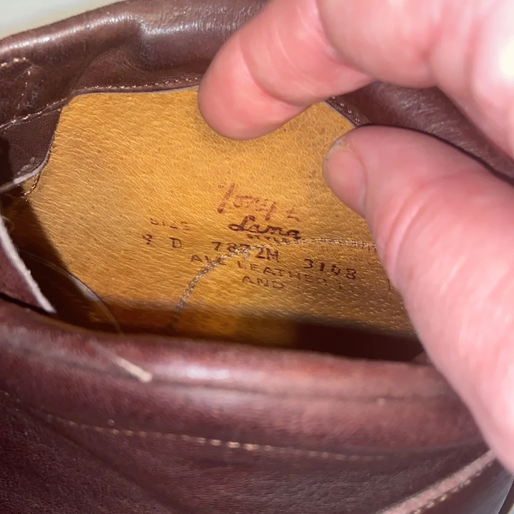 Tony Lama brown leather boots size 9D